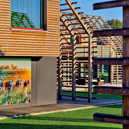 2 Bedroom Awesome In Kuhlen Prázdninový dům