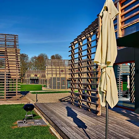 2 Bedroom Awesome In Kuhlen Prázdninový dům